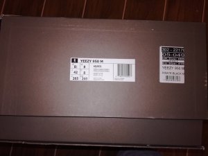 yeezy 950 box label.jpg