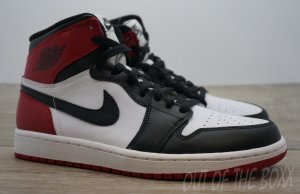 black toes 2.jpg