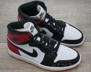 black toes 3.jpg