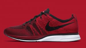 nike-flyknit-trainer-university-red-ah8396-601-profile.jpeg