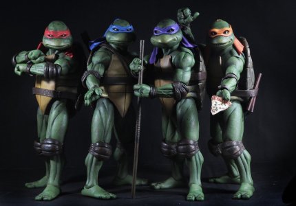 a789c3c4-neca-toys-teenage-mutant-ninja-turtles-14-inch-scale-figures-available-once-more.jpg