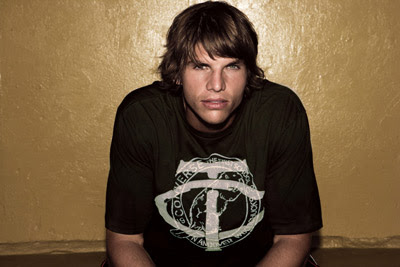 kyle-korver-converse%5B1%5D.jpg