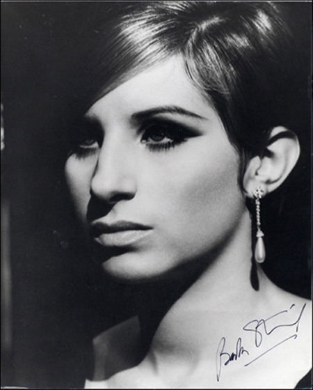 Barbra-Streisand-barbra-streisand-6211110-450-560.jpg