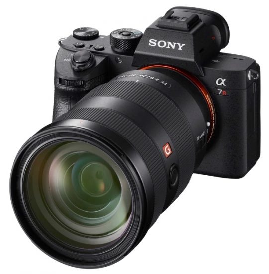 Sony-a7r-III-mirrorless-camera-2-541x550.jpg