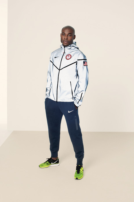 Nike-USOC-Medal-Stand-Windrunner_men_detail.jpeg