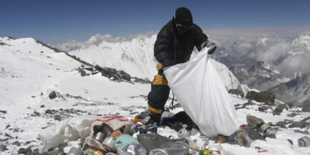 http%3A%2F%2Fi.huffpost.com%2Fgen%2F1655809%2Fimages%2Fn-CLIMBING-EVEREST-GARBAGE-CLEANUP-628x314.jpg