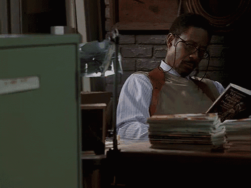 lester-freamon-the-wire.gif