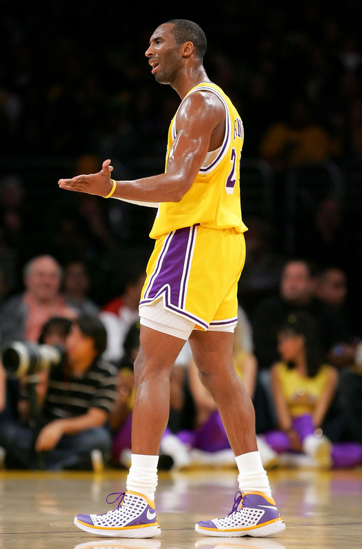 lakers-retro.jpg