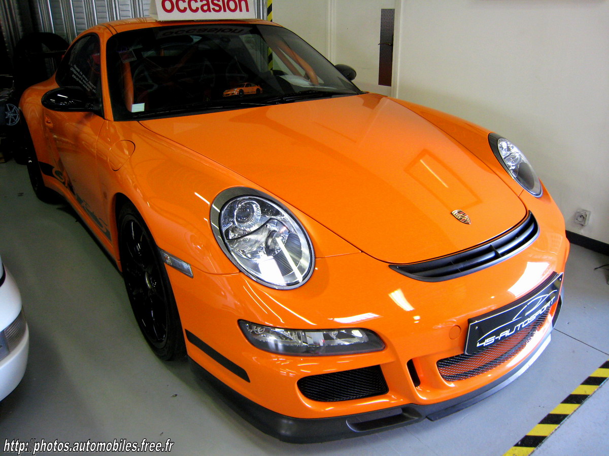 Porsche_911_997_GT3_RS_5.jpg