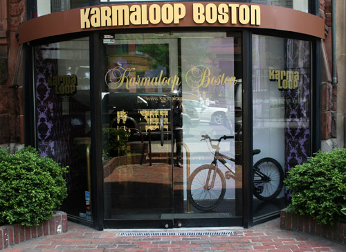 karmaloop-boston-store-1.jpg