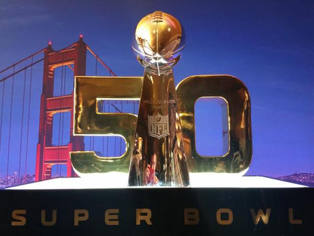 Gold-Lombardi-trophy-03-24-15jpg.jpg