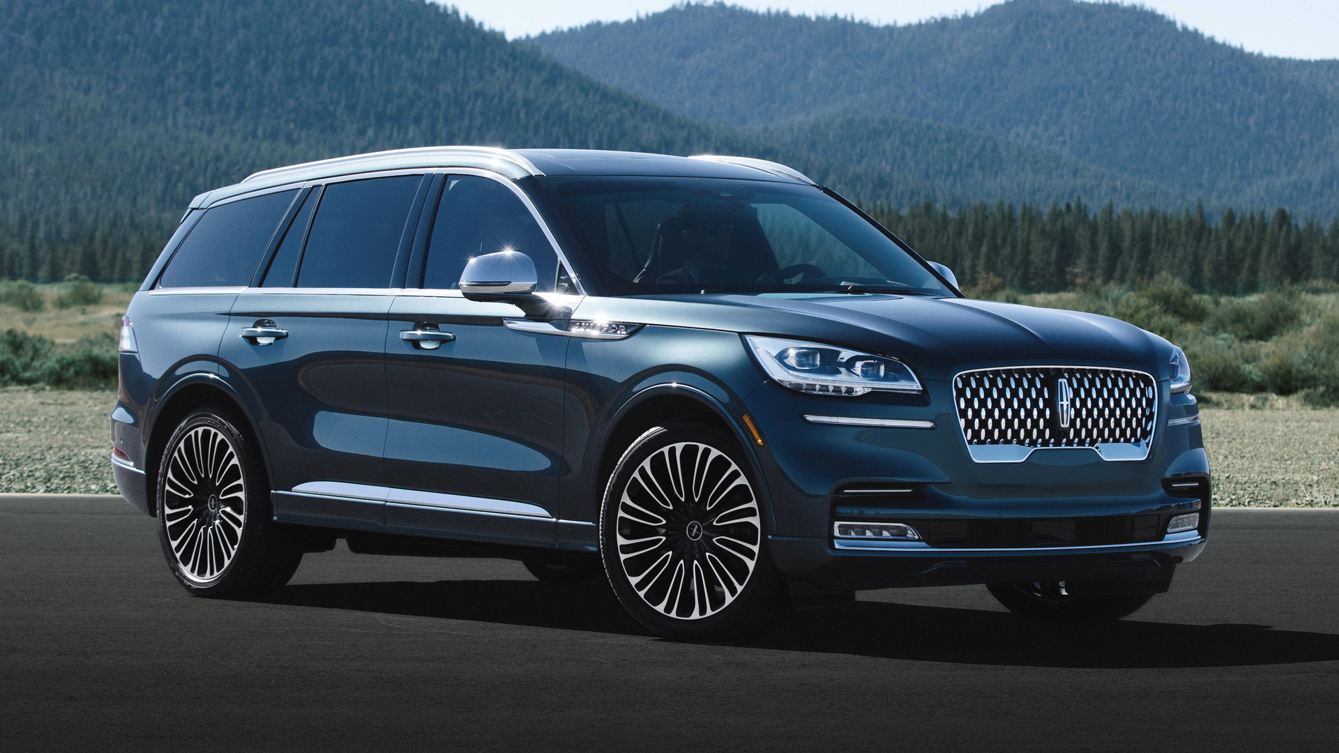 9ace93f7-2020-lincoln-aviator-1.jpg