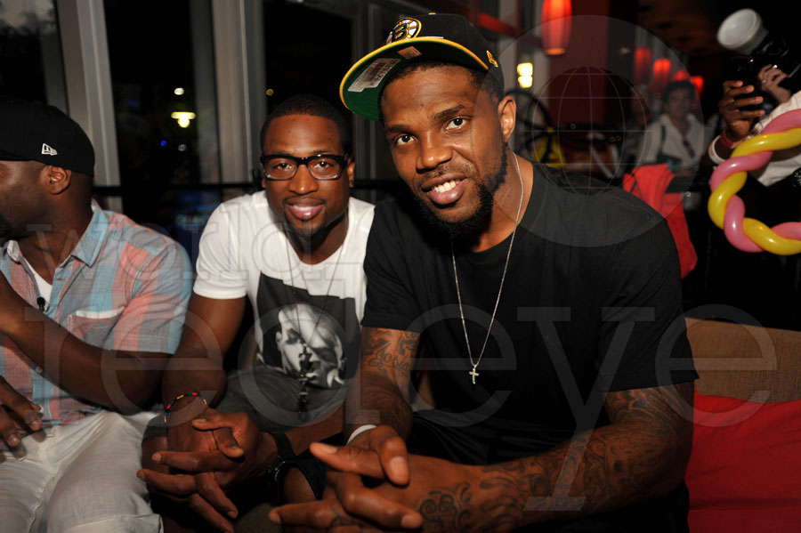 800619z-Dwyane-Wade-&-Udonis-Haslem.jpg