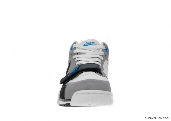 nike-air-trainer-1-white-stealth-black-blue-4.jpg