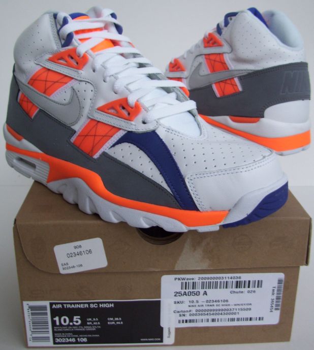 AirTrainerSCTotalOrangeSz105mainPic.jpg