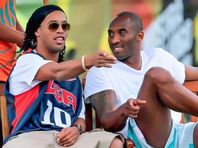 Kobe Bryant amaba el fútbol: amigo de Ronaldinho, hincha de Barcelona |  Otras Ligas de Fútbol | Futbolred