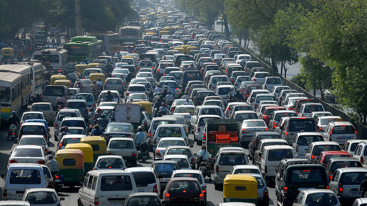 the-longest-traffic-jam-in-history-12-days-62-mile-long-47237-7.jpg