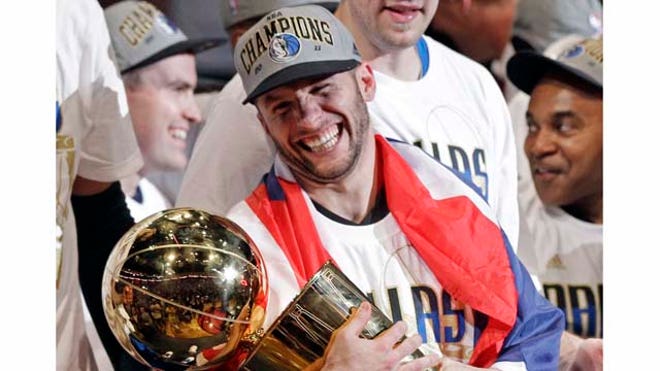 Barea-Champion-LATINO2.jpg