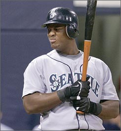 2006-06-19-beltre.jpg