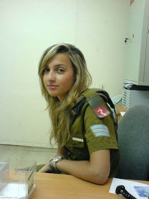 Israeli_Army_Girls_49.jpg