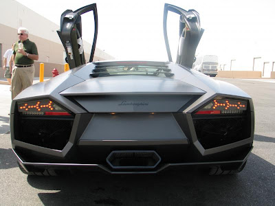 Lamborghini_Reventon.jpg