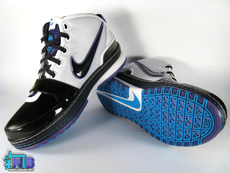 lebron6-summit-lake-hornets-07-web.jpg