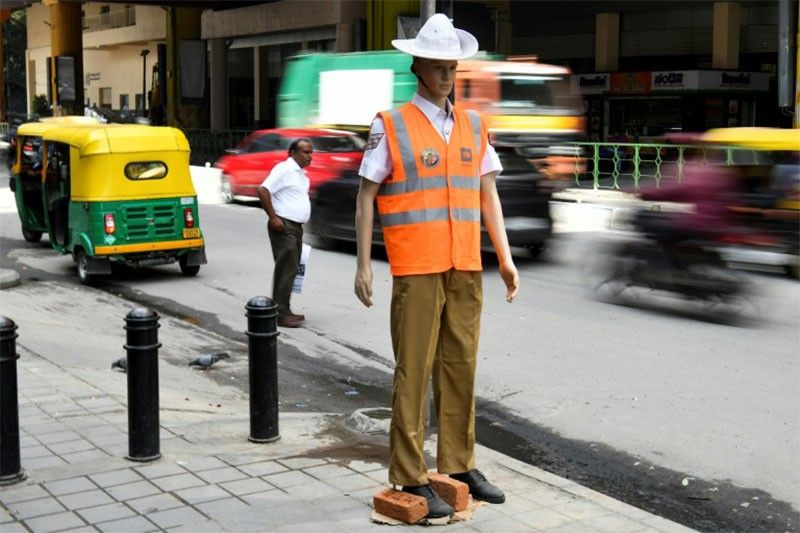 india-traffic-police_2020-01-03_14-01-38.jpg