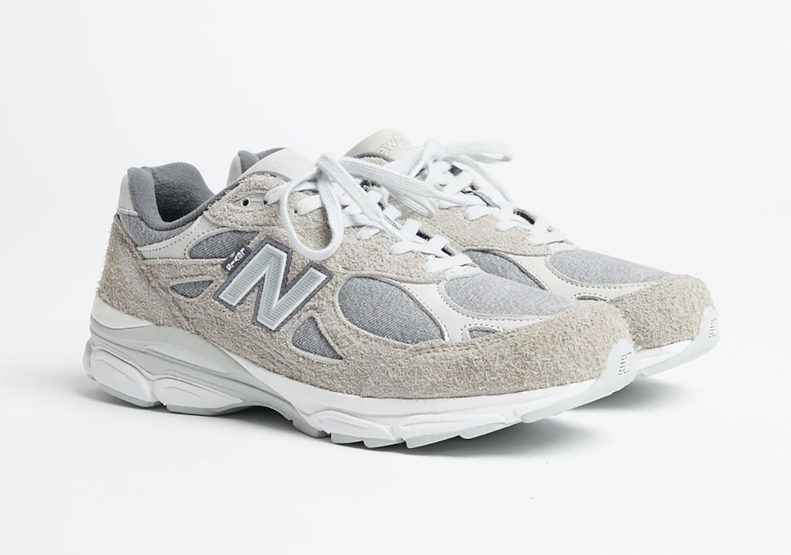 new-balance-990v3-levis-cream.jpg