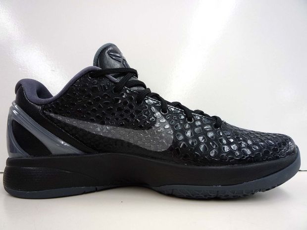 nike-zoom-kobe-vi-blackout-new-images-3.jpg