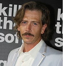 220px-Ben_Mendelsohn_2012.jpg