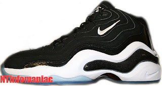 nike-zoom-flight-96-retro-black-large.jpg