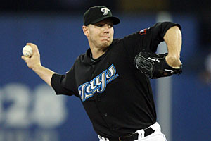 mlb_g_halladay_300.jpg