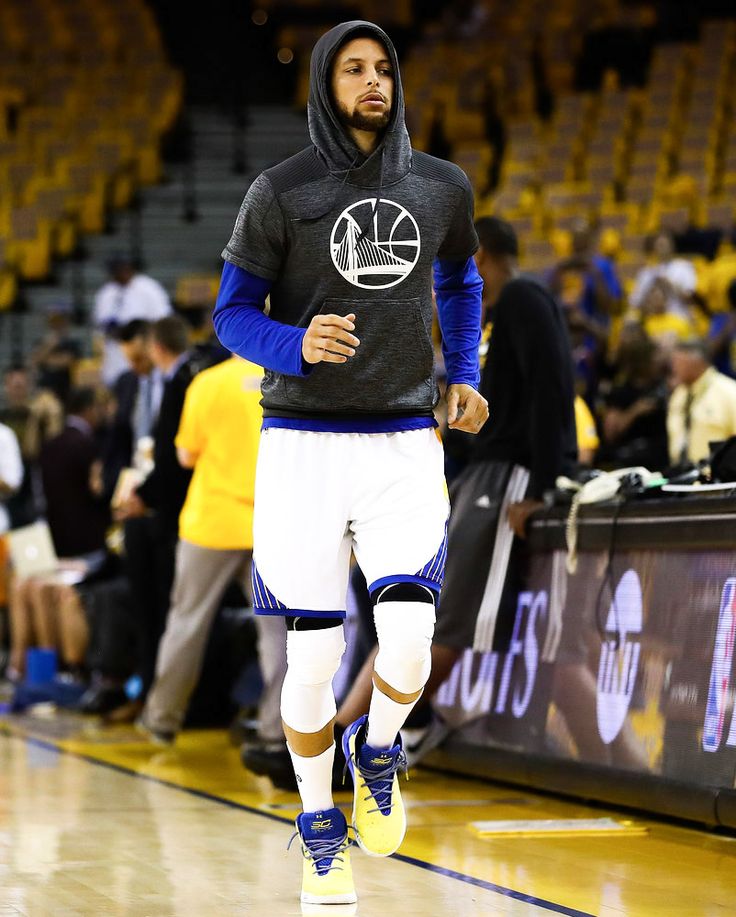 aa85ba57ab8e41f2f8b686bf231c466e--stephen-curry-oracle-arena.jpg