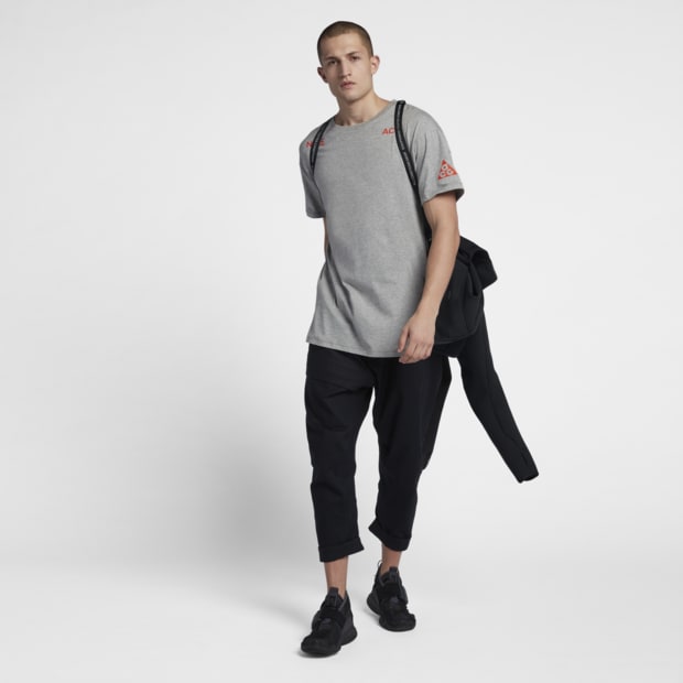 nikelab-acg-fleece-mens-hoodie-NwgG4h.jpg