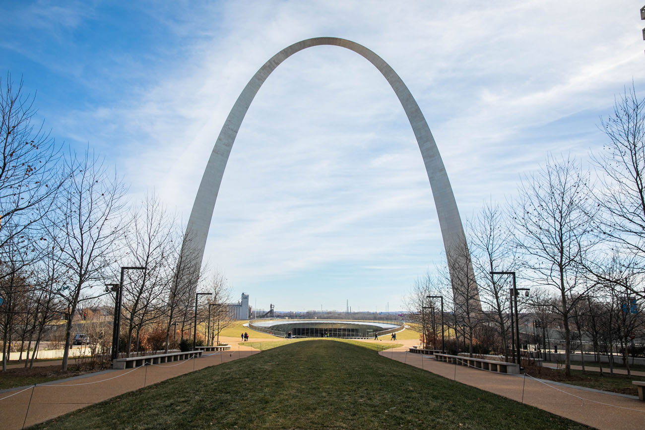 Gateway-Arch-in-February.jpg