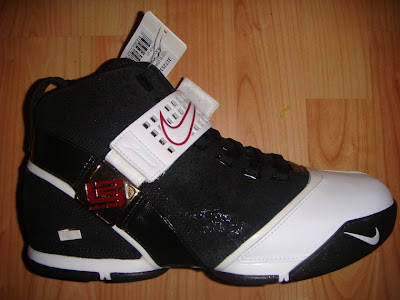 lbj5_og_black-white-red2-2.jpg