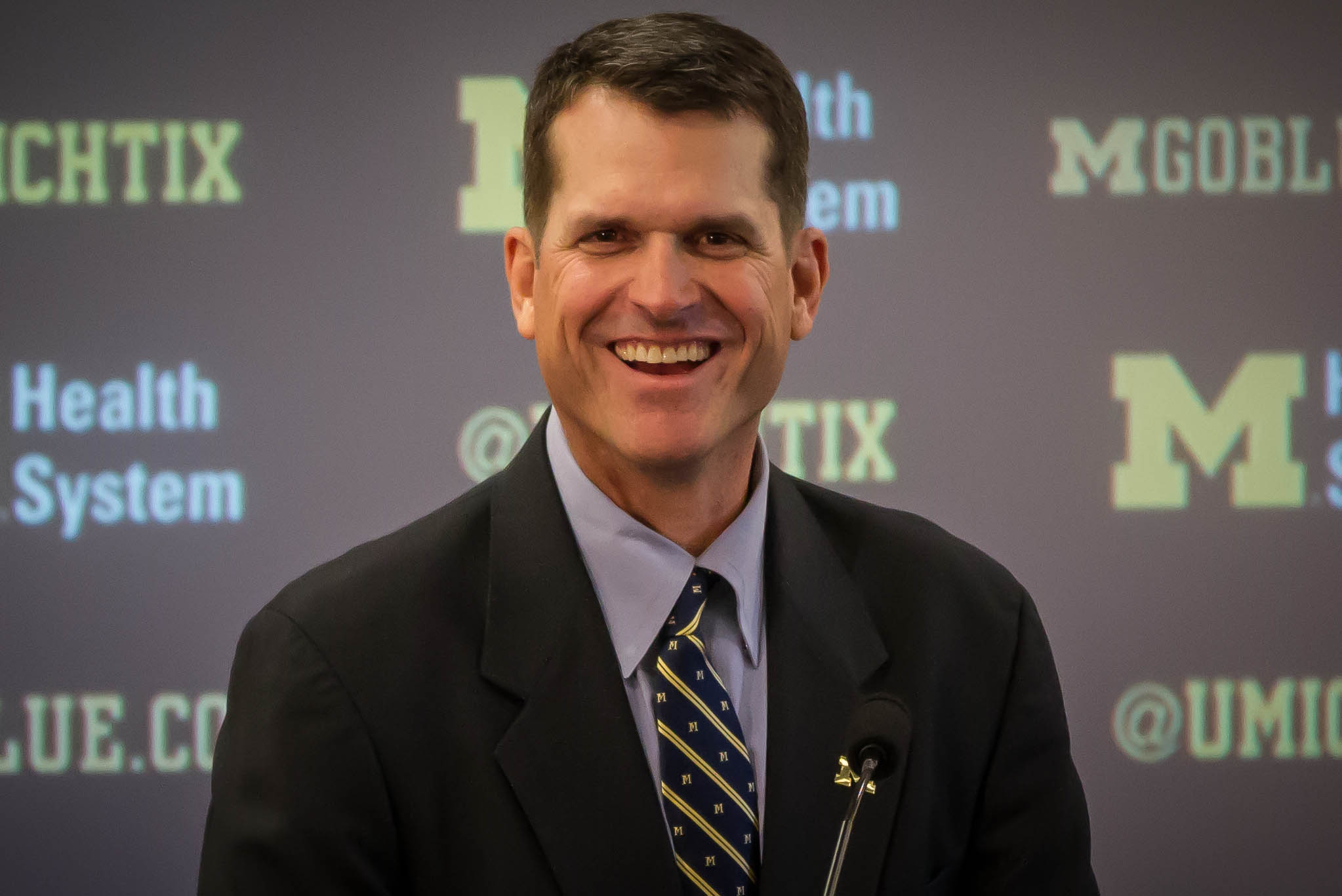 Jim_Harbaugh_Head_Coach_University_of_Michigan.jpg