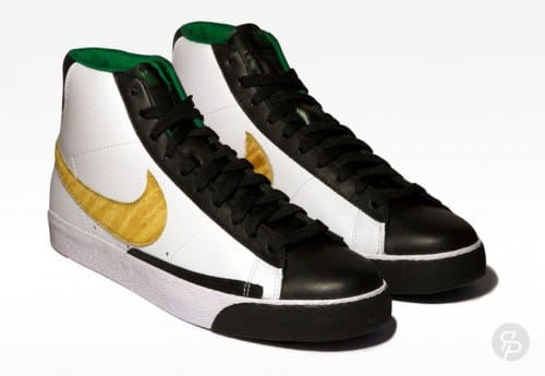 nike-tiger-woods-blazer-1-500x345.jpg