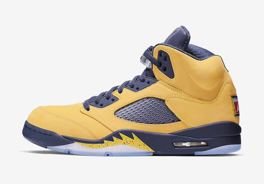 Air-Jordan-5-Michigan-Amarillo-College-Navy-CQ9541-704-2019-Release-Date.jpg