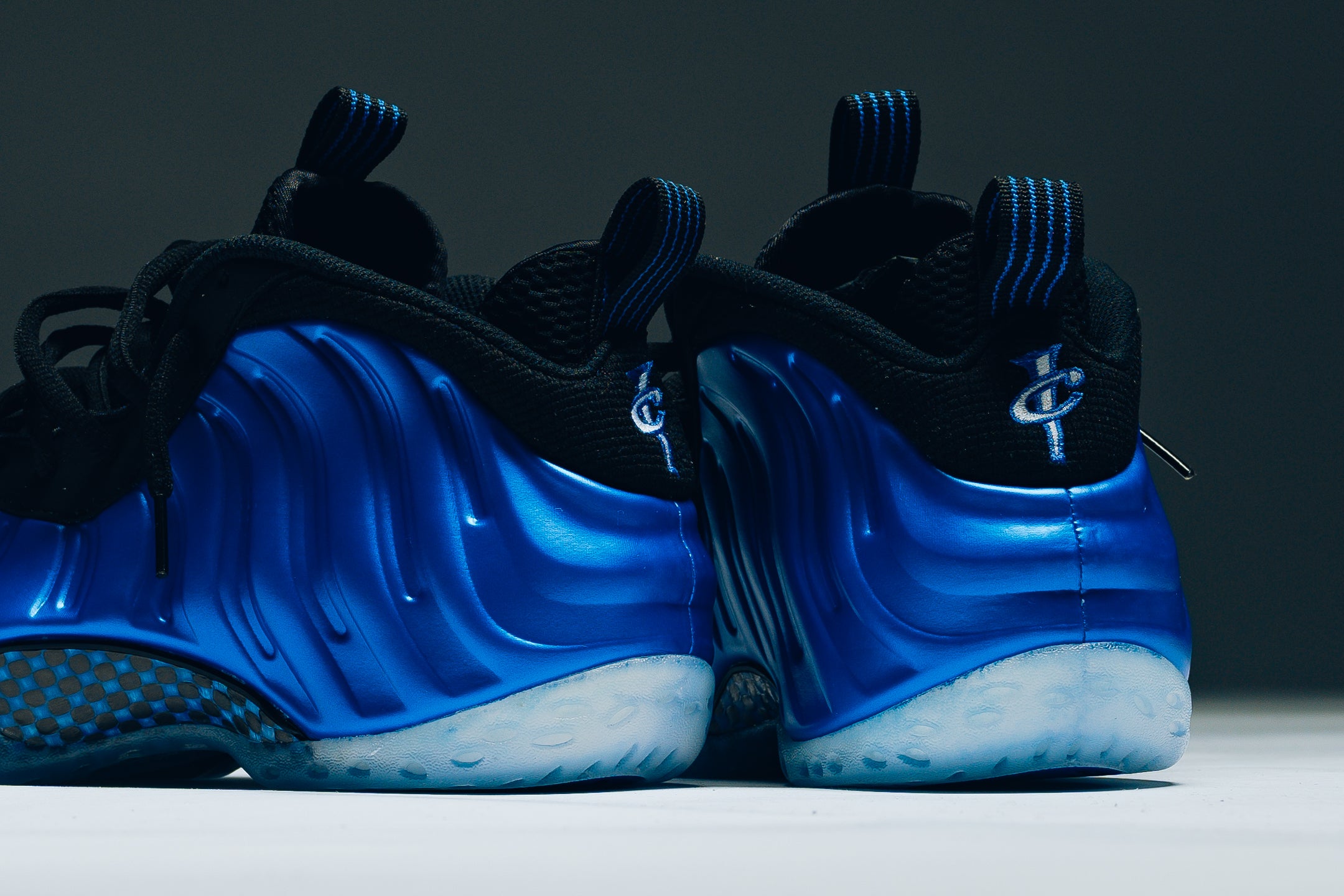 Sneaker-Politics-Nike-RoyalFoams-Web-6.jpg