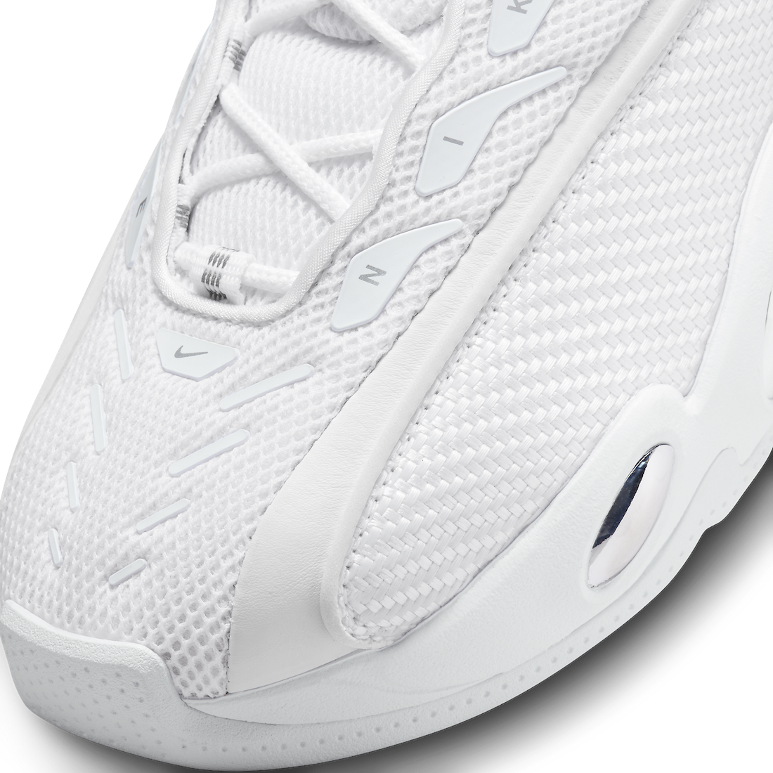Nike-NOCTA-Glide-White-Chrome-DM0879-100-6.png