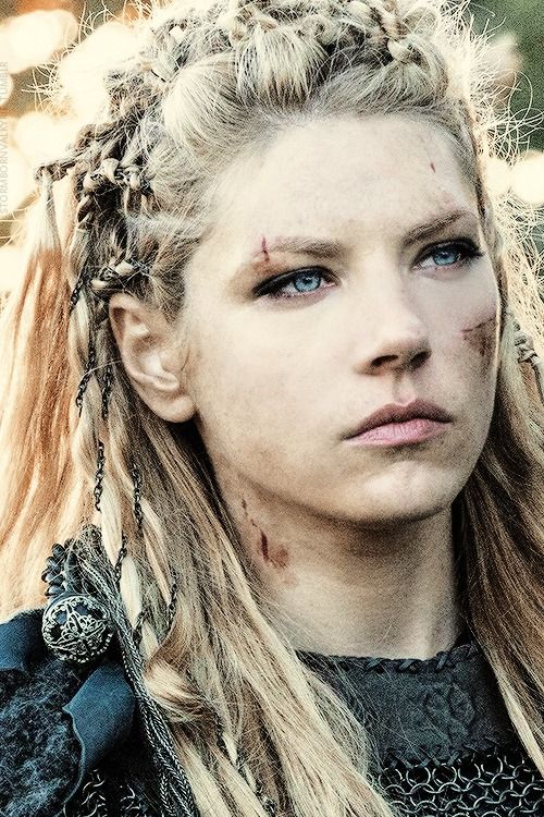 f091d7ca0937515cb1af39eb265e52c2--lagertha-lothbrok-lagertha-hair.jpg