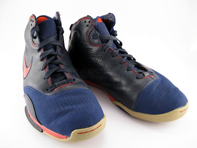 nike-zoombb-navy-pigmento-11-web.jpg