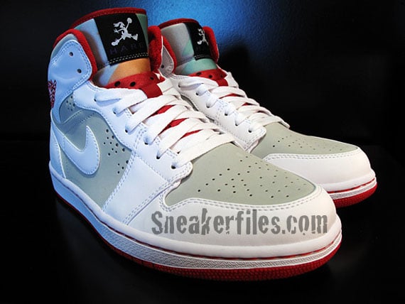 air-jordan-i-1-retro-hare-detailed-look-2.jpg