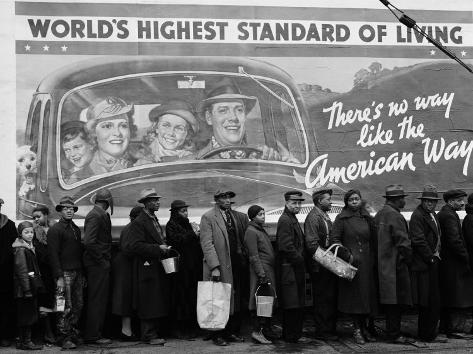 margaret-bourke-white-african-american-flood-victims-lined-up-to-get-food-and-clothing-from-red-cross-relief-station.jpg