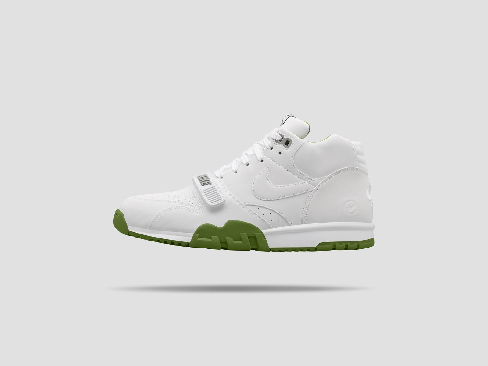 NikeCourt_Air_Trainer_1_x_fragment_1_native_1600.jpg