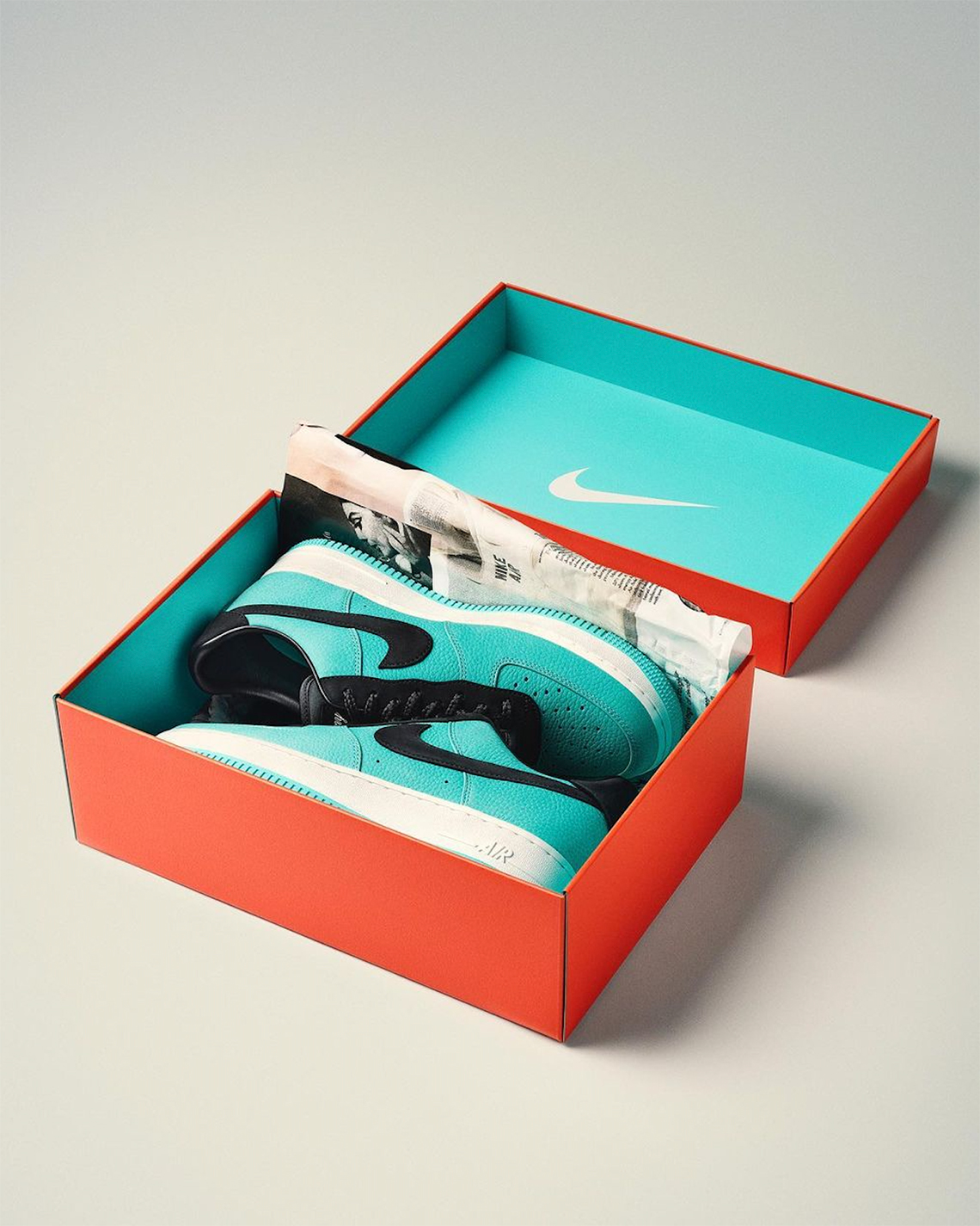tiffany-nike-air-force-1-friends-and-family-blue-2.jpg