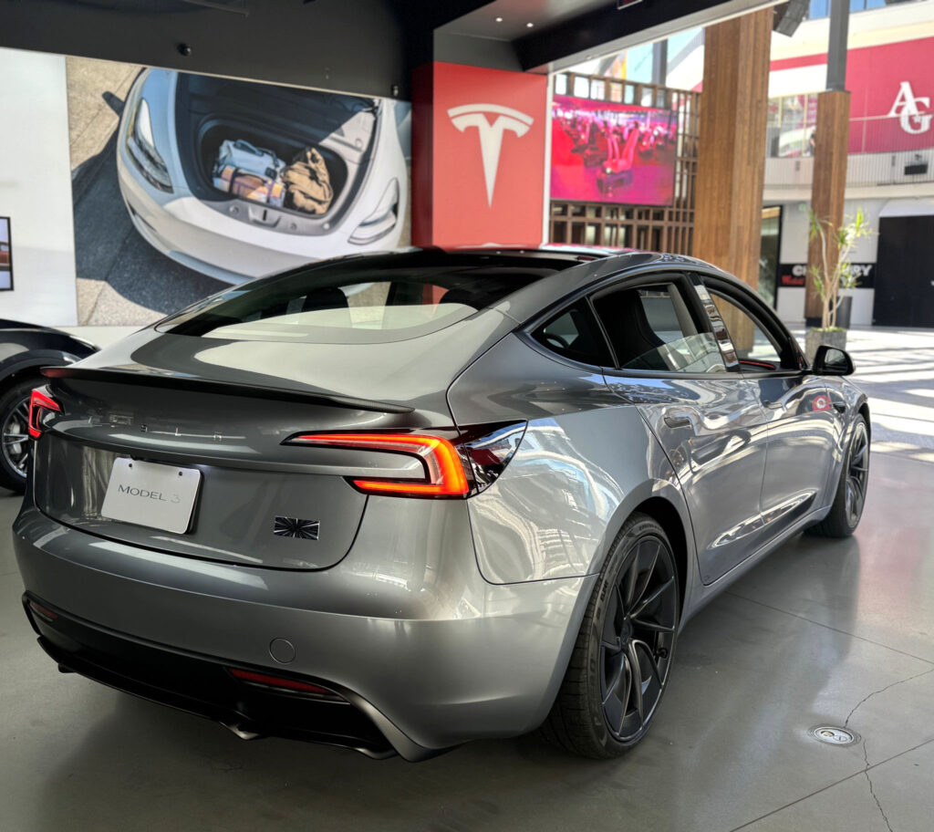 Model-3-Highland-Quicksilver-in-Tesla-Store_back-1024x912.jpeg