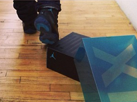 usher-unboxes-air-jordan-xi-gamma-blue.jpg