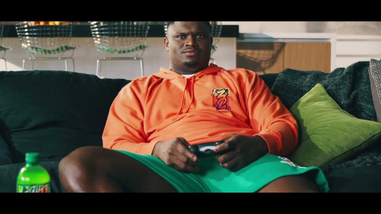 LOOK at this Zion Williamson Commercial 😂😂 - YouTube